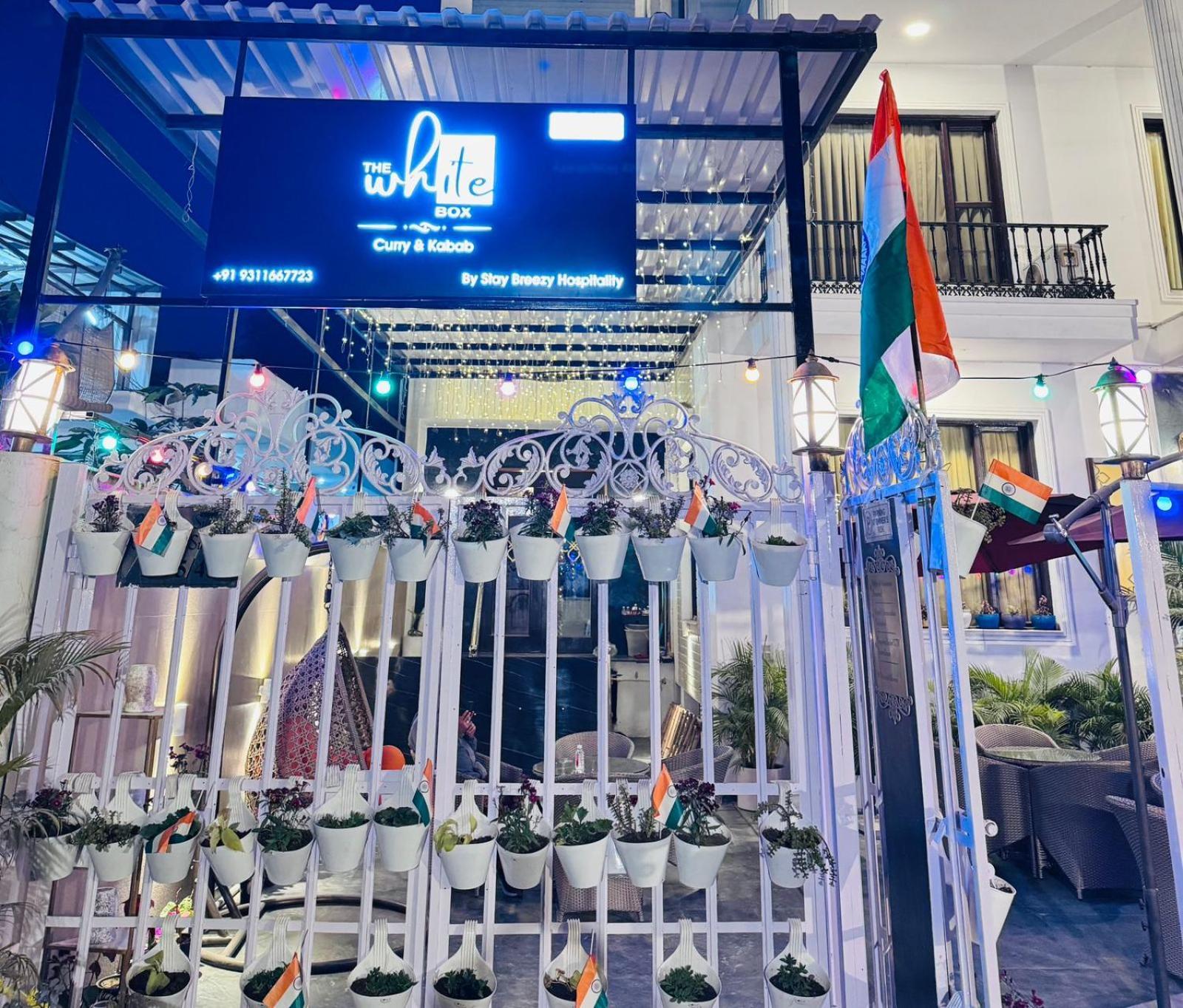 Hotel Imperial Park Gurgaon Exterior photo