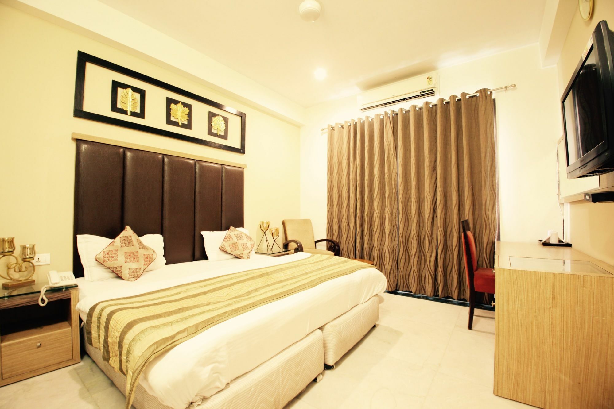 Hotel Imperial Park Gurgaon Exterior photo