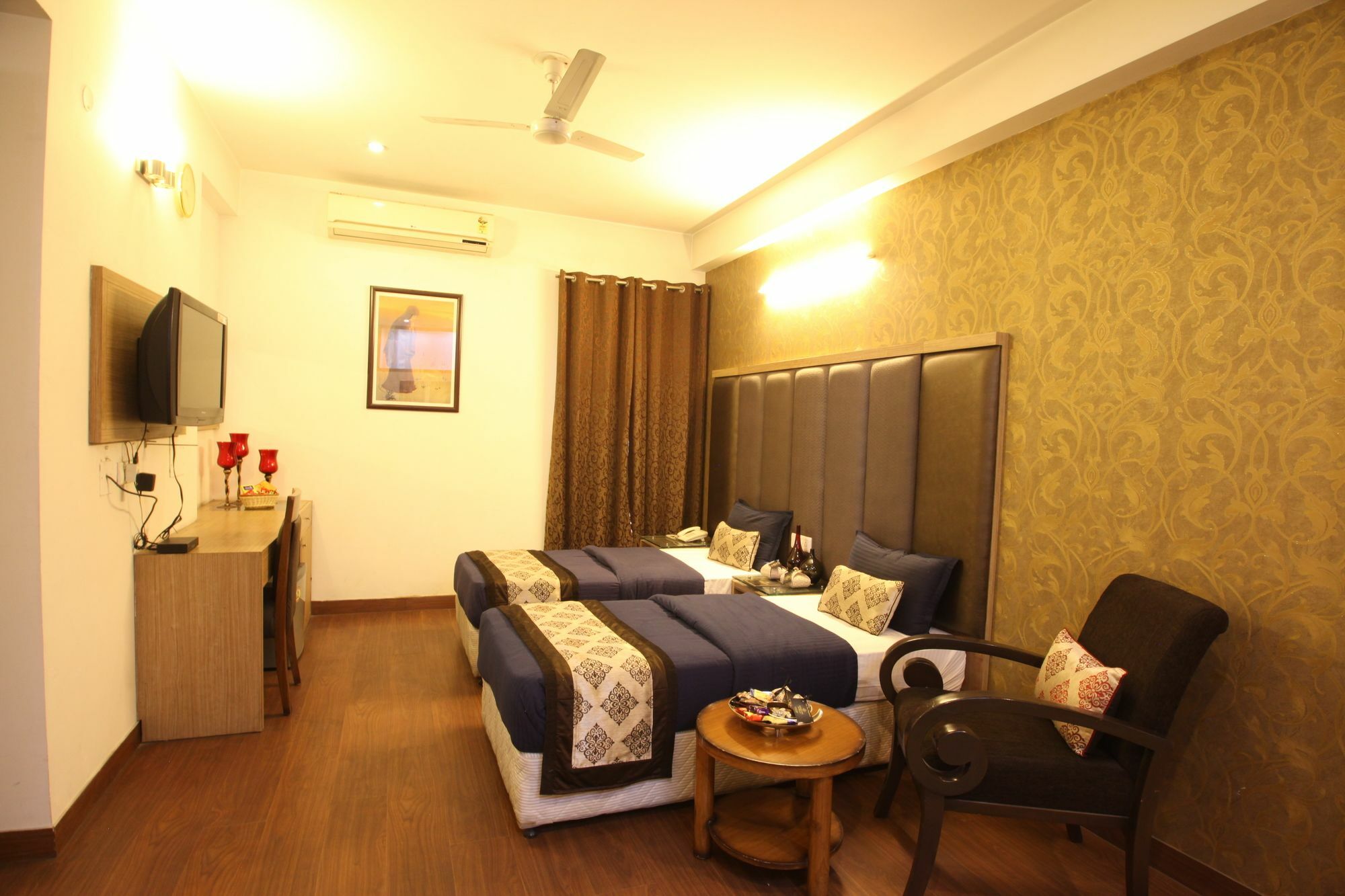 Hotel Imperial Park Gurgaon Exterior photo