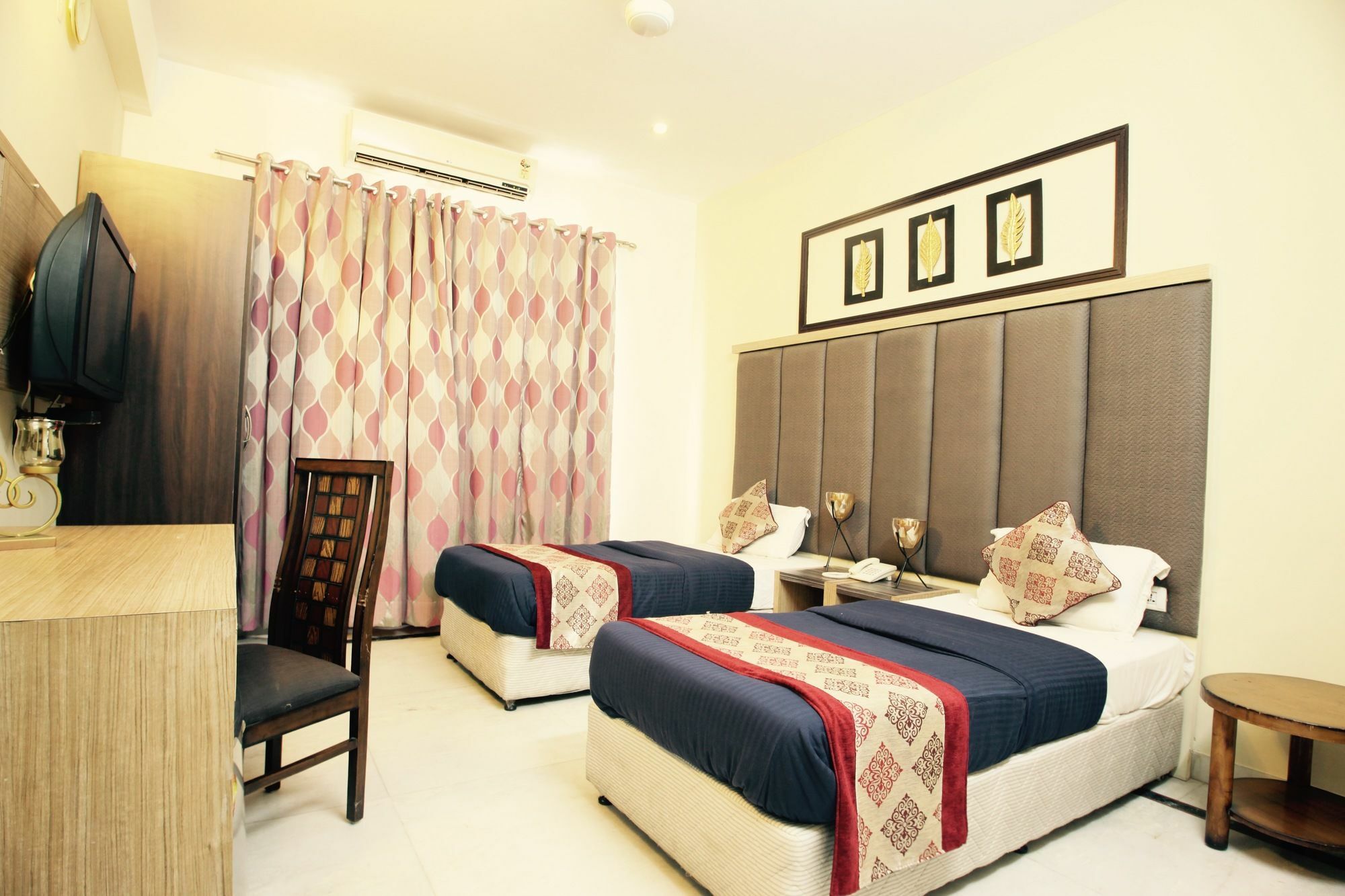 Hotel Imperial Park Gurgaon Exterior photo