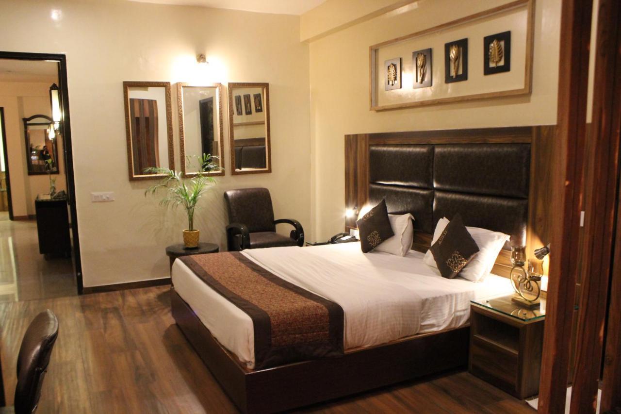 Hotel Imperial Park Gurgaon Exterior photo